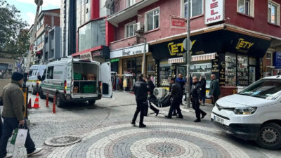 Isparta’da, yaklaşık bir yıldır otelde yalnız yaşayan 71 yaşındaki Veysel
