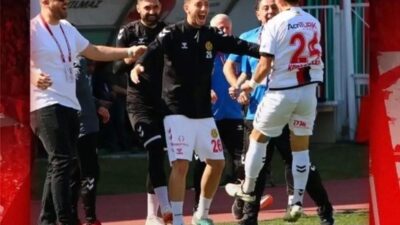 Eskişehirspor, Bölgesel Amatör Ligi'nde Keçiborlu Belediyespor'u 2-1 mağlup ederek önemli