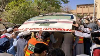 Pakistan’da camiye bombalı saldırı! Pakistan yerel medyası, ülkenin Hayber Pahtunhva eyaletinde bir camiye bombalı