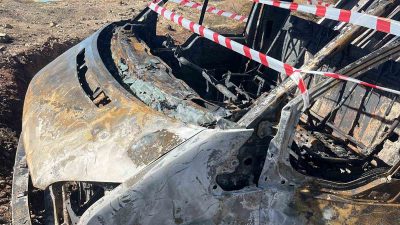 Antalya’nın Alanya ilçesinde dün gece saatlerinde yanan mutfak tüpü yüklü