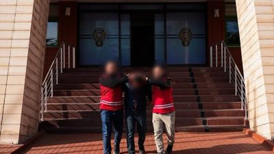 Isparta İl Emniyet Müdürlüğü tarafından gerçekleştirilen operasyonda, kendisini polis ve