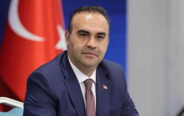 Bakan Kacır: Teknoloji girişimlerimizin yanında olmaya devam edeceğiz