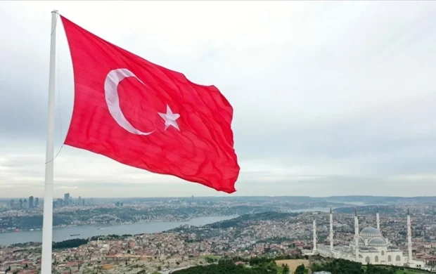 Türkiye ekonomisi yılın ikinci çeyreğinde yüzde 2,3 büyüdü