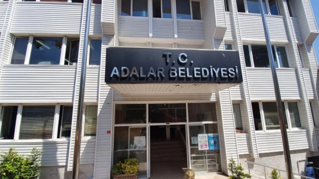 Adalar Belediye Başkan Vekilliğine AK Parti'li Kemal Türkyılmaz seçildi