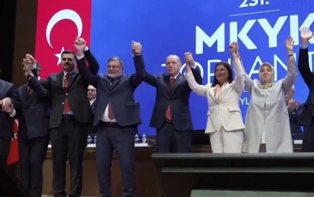 4 belediye başkanı AK Parti'ye katıldı