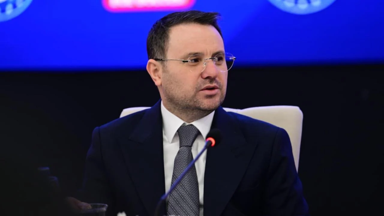 Bakan Gürlek: Vatandaşımızın emeğini ve birikimini istismar edenlerden hesap sorulacak