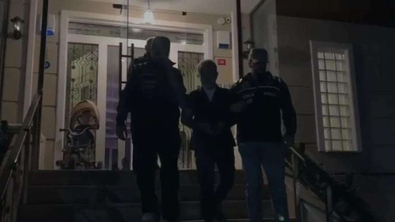 Sosyal medyada 'bakan istifa edecek' paylaşımı yapan Ali Tarakcı tutuklandı
