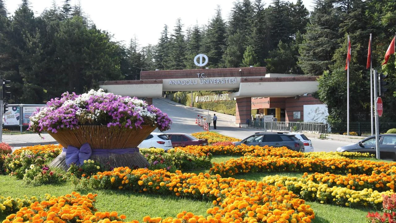 Anadolu Üniversitesinde lisansüstü programlara ikinci başvuru dönemi