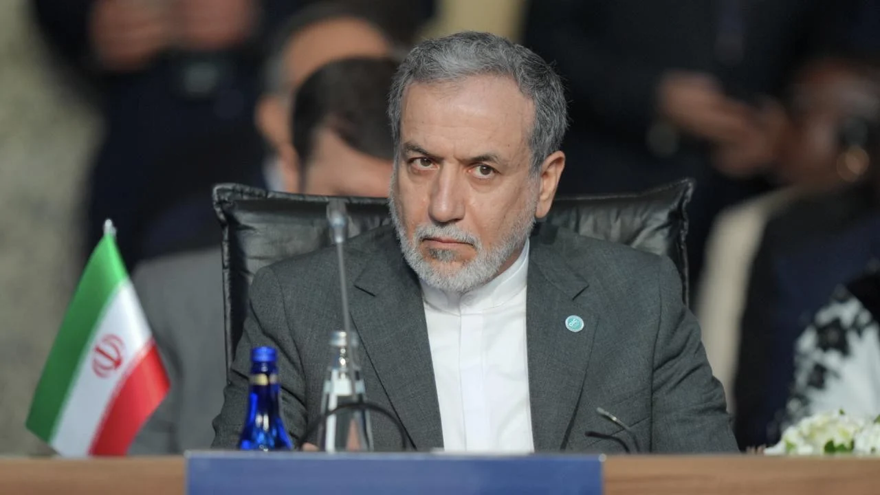 İran: Dışişleri Bakanı Arakçi, ABDden aldığı son teklifi Cumhurbaşkanı Pezeşkiyana sundu