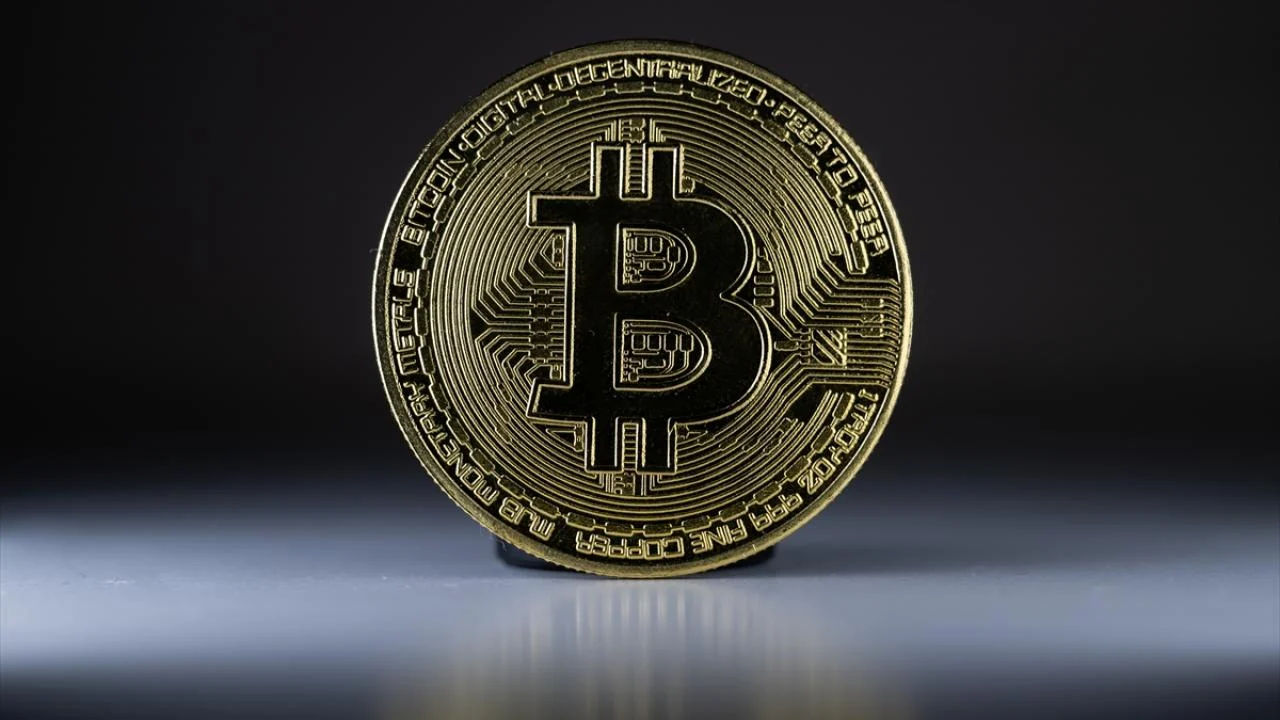 Bitcoin, ETF girişleri ve makroekonomik gelişmelerle 8 ayın en yüksek seviyesine çıktı