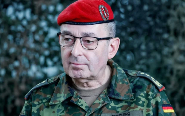 Alman Genelkurmay Başkanı Breuer, NATO Askeri Komitesi'nin yeni başkanı seçildi