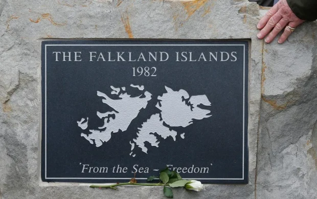 İngiltere Dışişleri Bakanı Miliband: Adalar Falkland İngiltere'nindir ve öyle kalacaktır