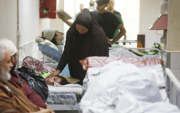 Gazze'de yurt dışında tedavi olmayı bekleyen 22 bin hasta var