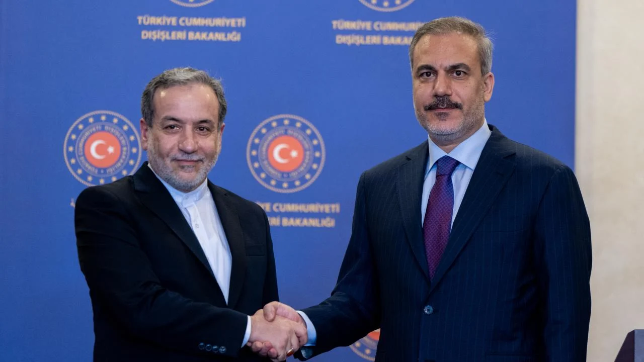 Bakan Fidan İranlı mevkidaşıyla görüştü
