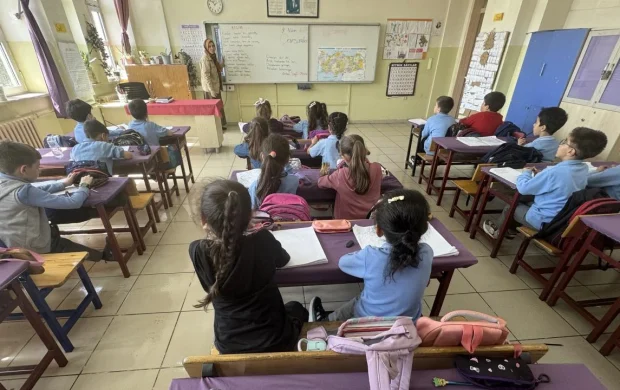 Okula başlama sürecinde dijital destek TRT Çocuk Ebeveyn Akademisinden