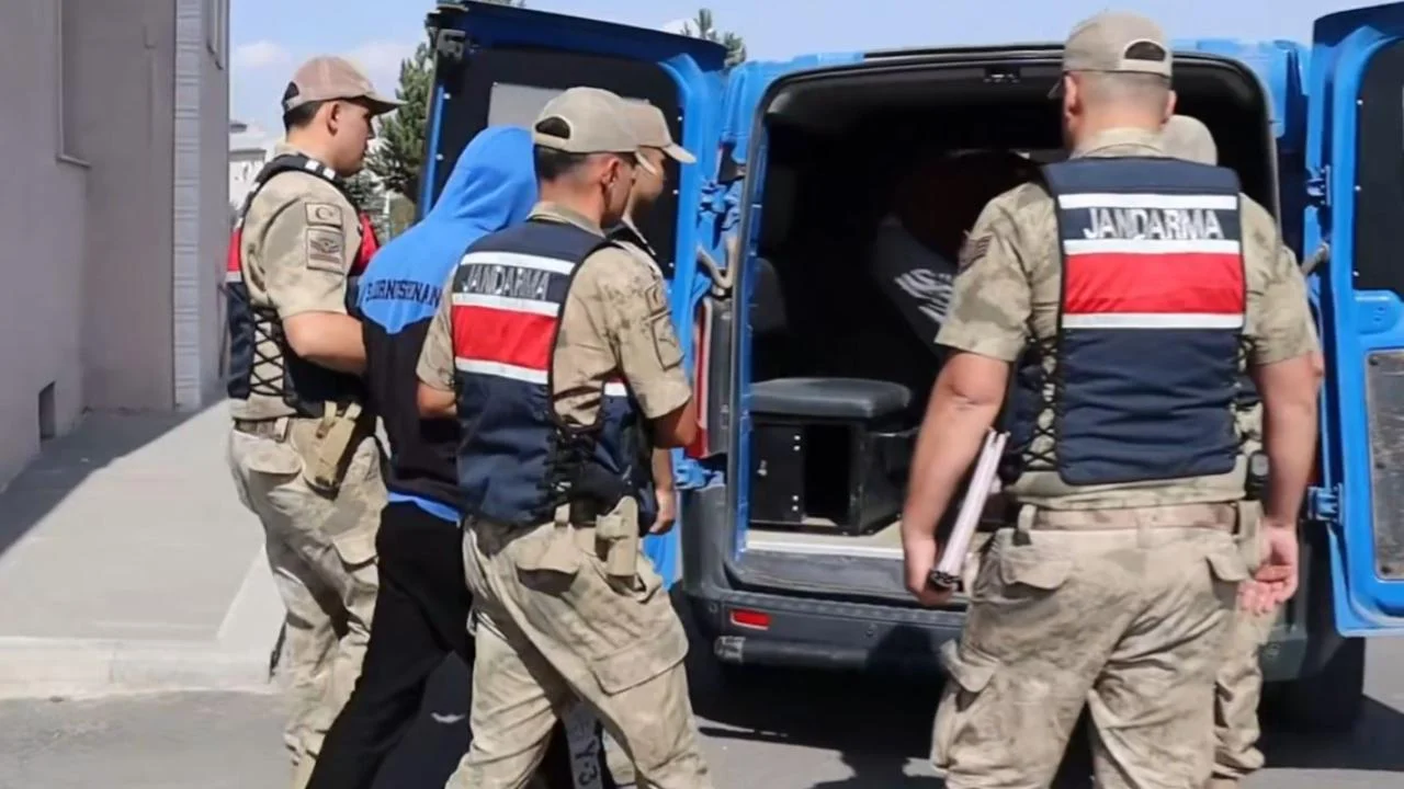 35 ilde zehir tacirlerine operasyon: 172 şüpheli tutuklandı