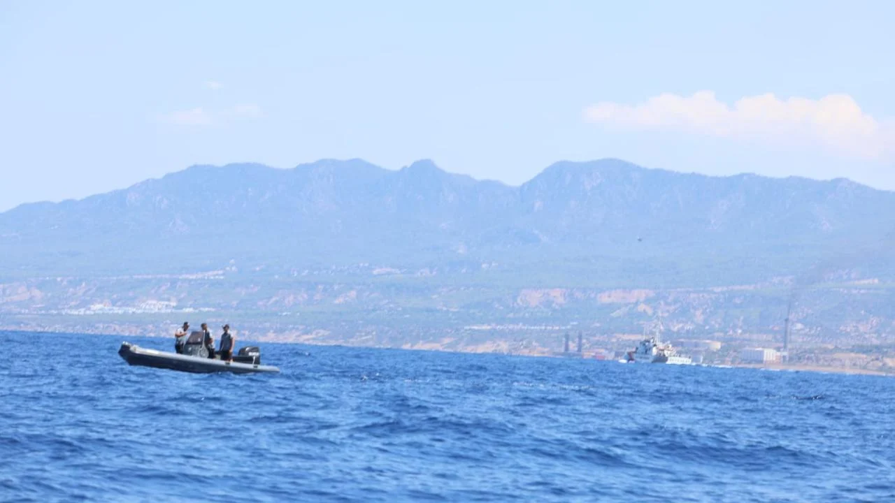KKTC'de batan yolcu gemisindeki kayıpları arama çalışmalarında 2 kişinin cesedine ulaşıldı