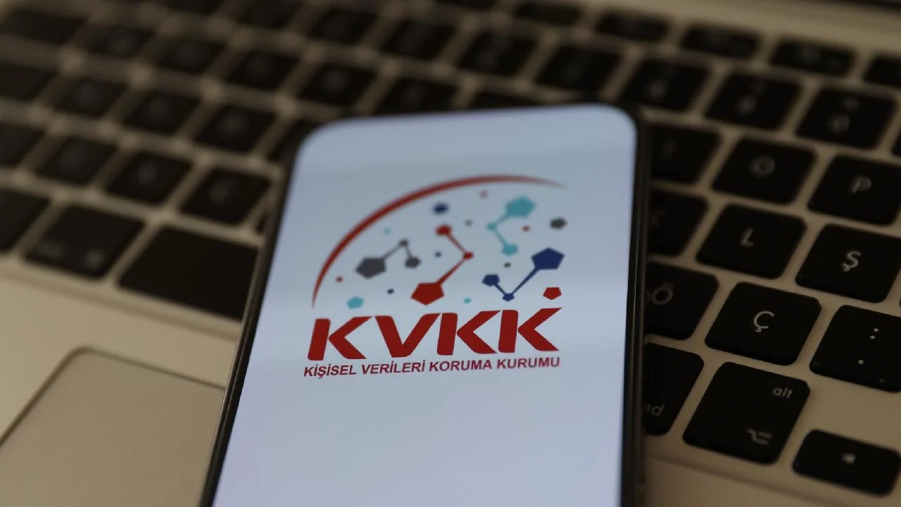 Müşteri bilgilerini internet sitesinde erişime açan satıcıya idari para cezası