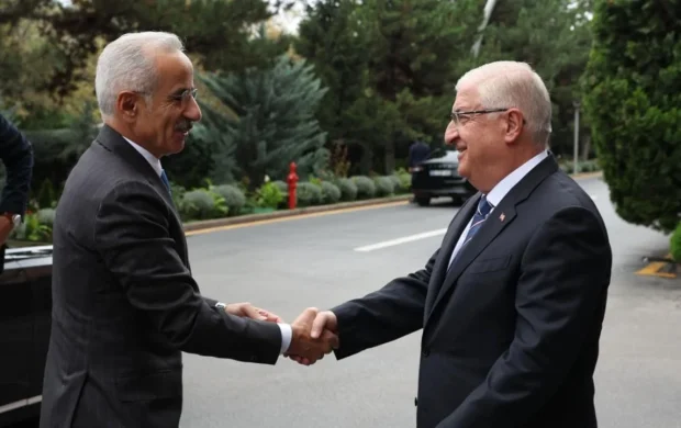 Bakan Güler, Bakan Uraloğlu ile görüştü