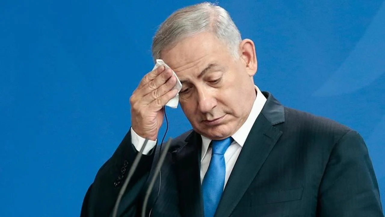 Eski İsrail Savunma Bakanı'ndan Netanyahu'ya karşı birlik çağrısı