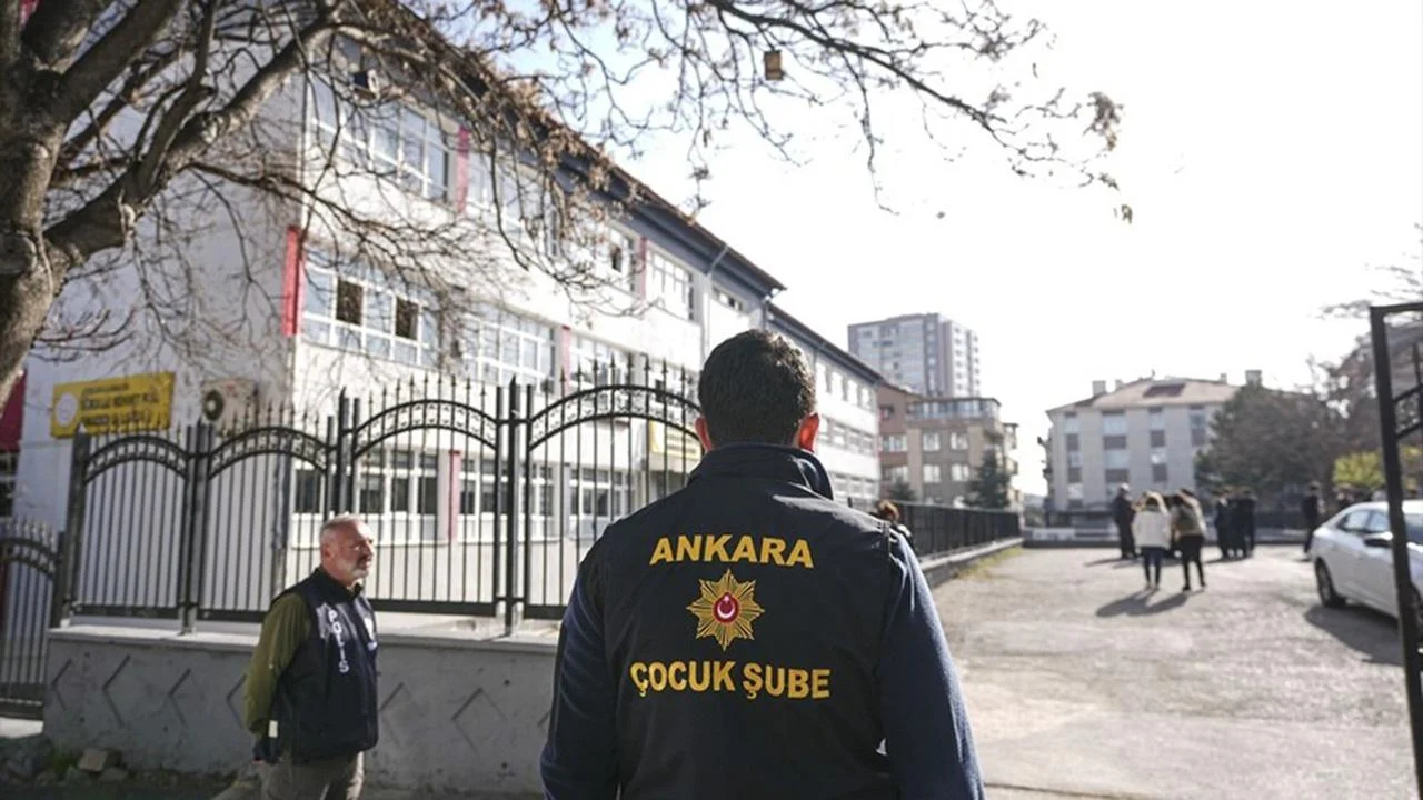 Okullarda güvenlik seferberliği: 31 bin okul bahçe görevlisi sahada