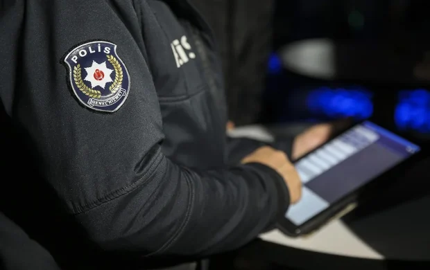 Gaziantep'te araç plakasında değişiklik yapan sürücüye 140 bin lira ceza