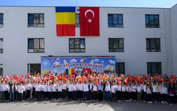 Romanya'da 'Tercihim Türkçe' projesi kapsamında program düzenlendi
