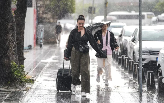 Meteoroloji'den 12 il için sağanak uyarısı