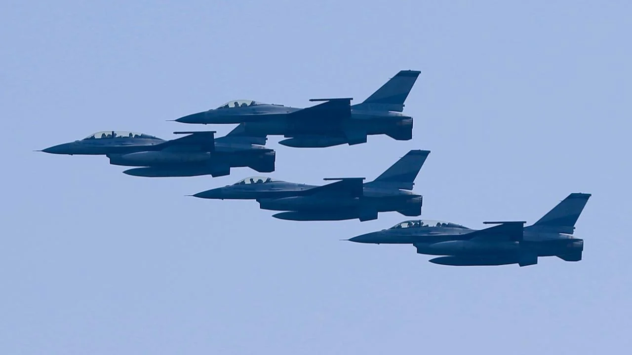 NATO jetleri Litvanya hava sahasına giren insansız hava aracını düşürdü