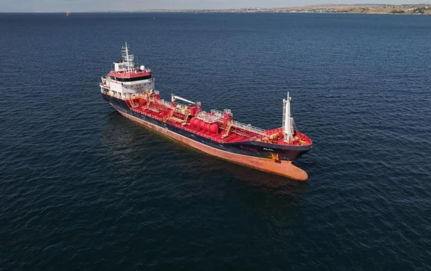 Silivri açıklarında batan geminin mürettebatı 9. gününde aranıyor