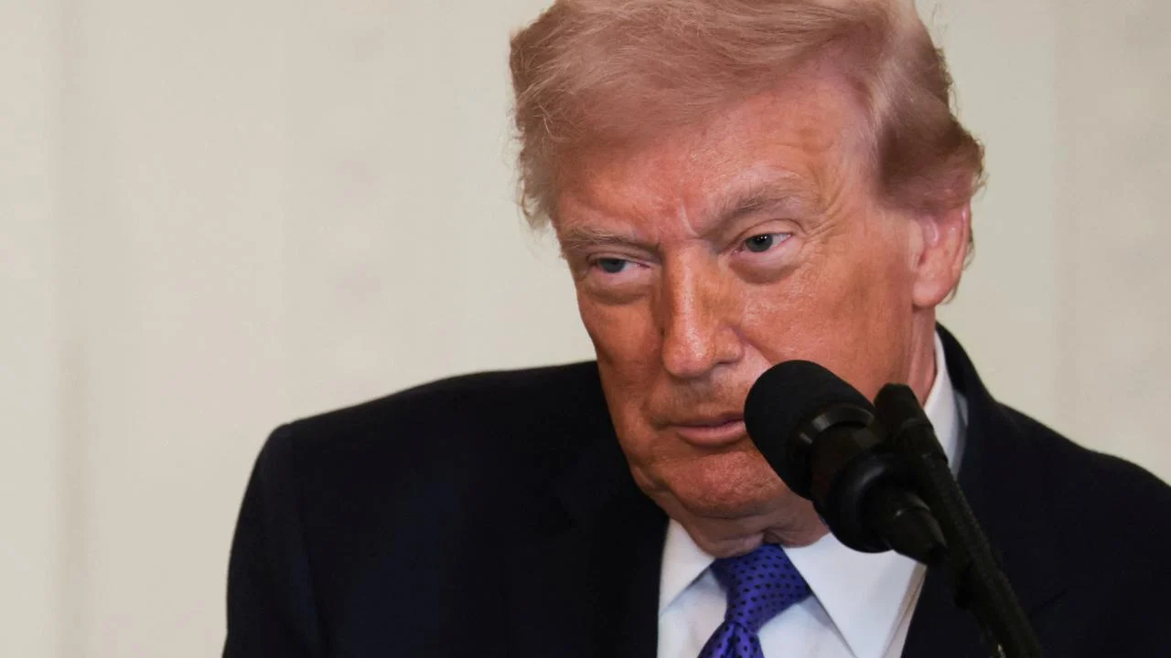 Trump'ın yeni tehdidi: Falkland Adaları