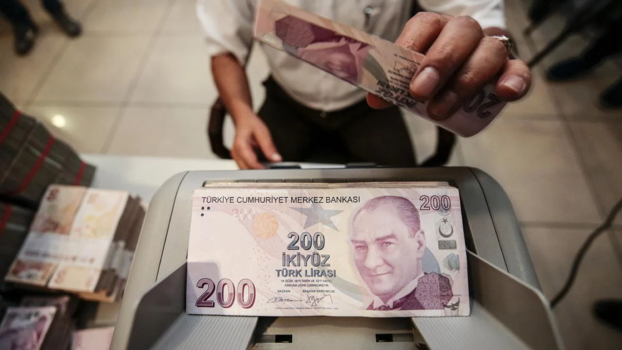 Evde bakım ödemeleri ailelerin hesaplarına yatırıldı