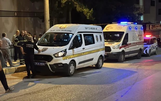 Karabük'te dairede çıkan yangında 2 kişi dumandan etkilendi