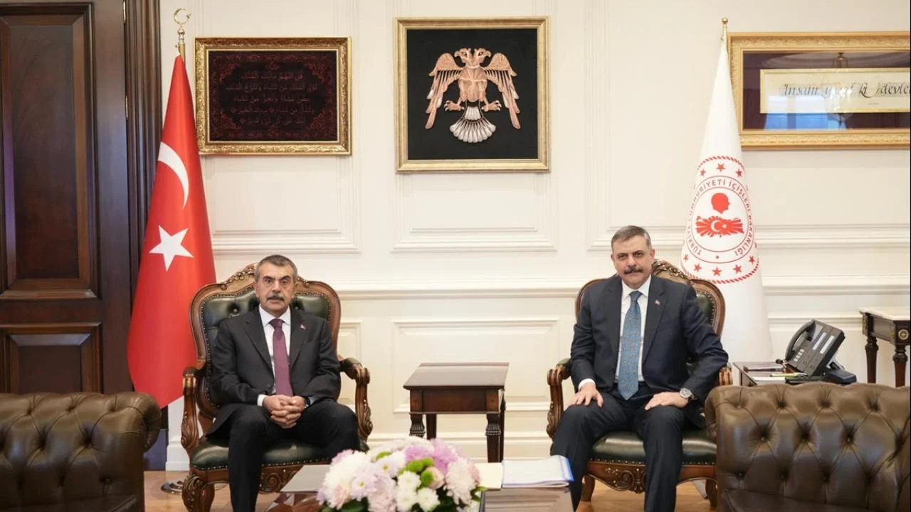 Bakan Çiftçi: Öğrencilerimizin sağ salim tekrar evlerine dönmelerini istiyoruz