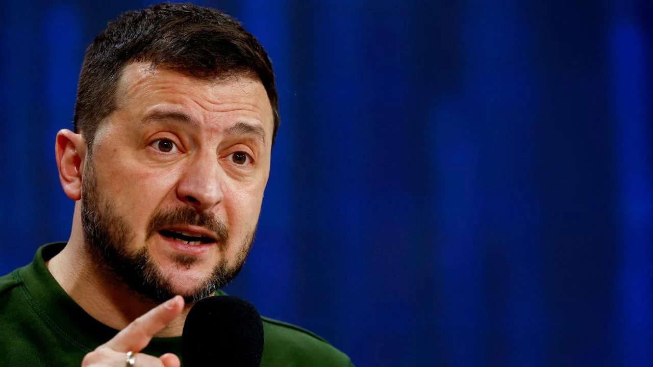 Zelenskiy: Rusya, Ukrayna Güvenlik Servisi'nin merkez binasını vurdu