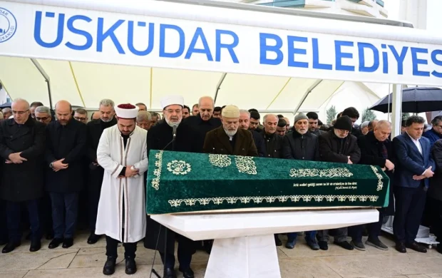 Yazar Cevat Özkaya son yolculuğuna uğurlandı