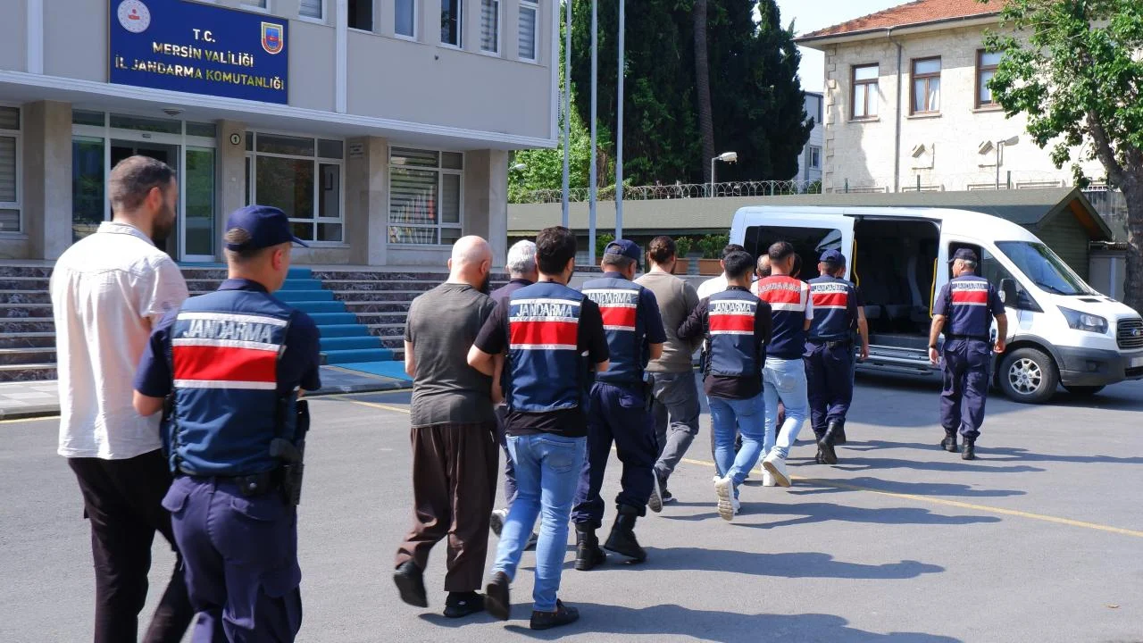 22 ilde DEAŞ terör örgütüne operasyon: 59 gözaltı