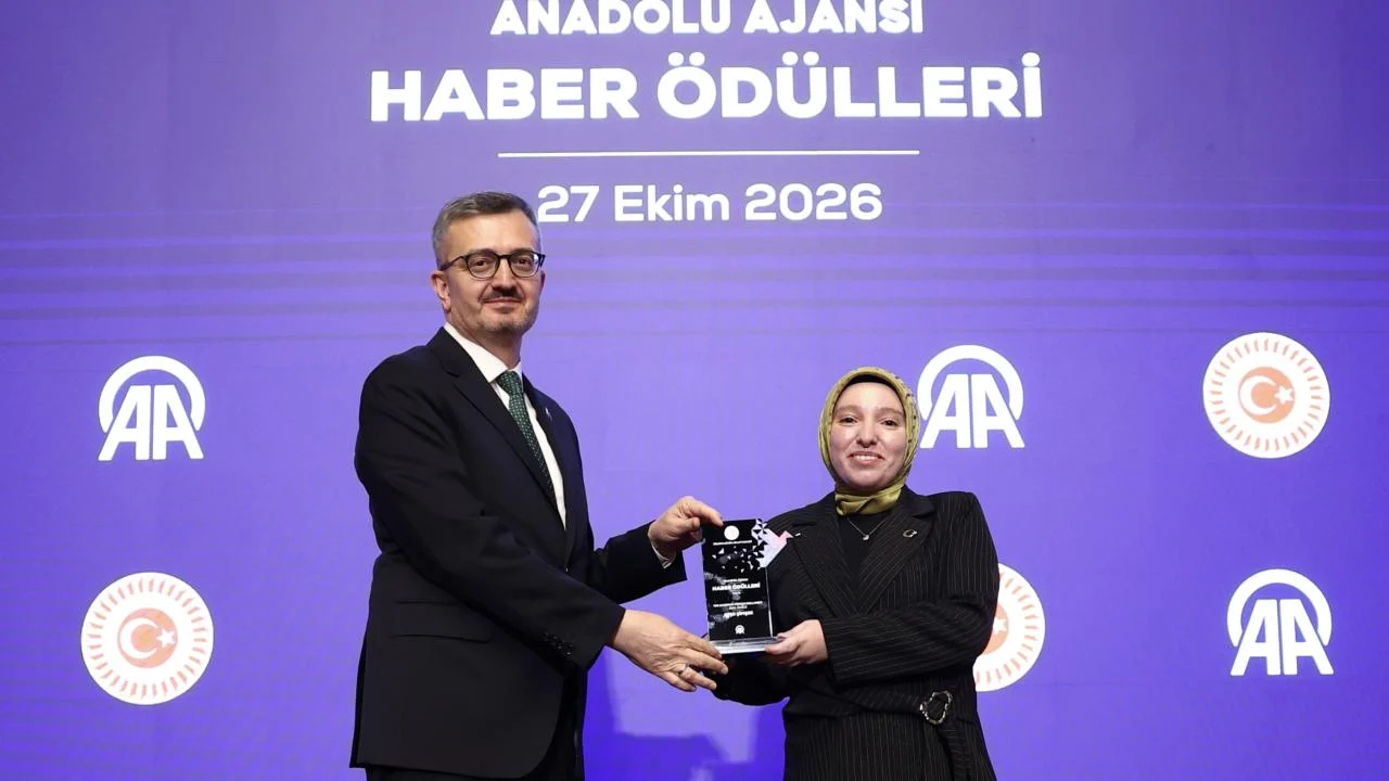 AA'dan TRT Haber Dijital Yayınlar'a "Haberde Türkçe Kullanımı Özel Ödülü"