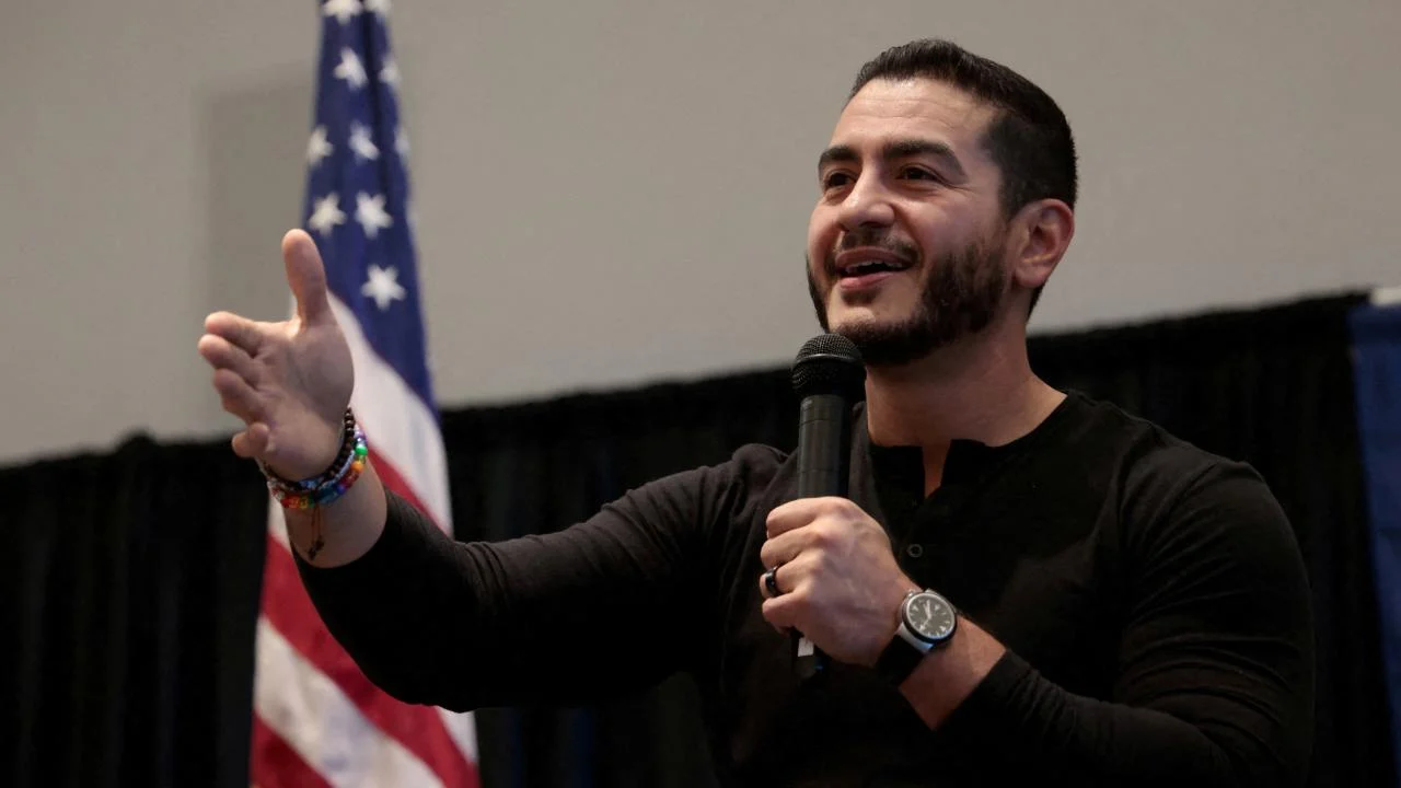Trumptan rakibine "cihatçı" suçlaması