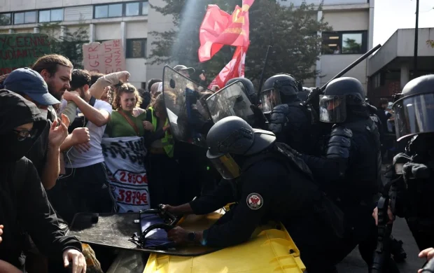 Fransa'da kriz masası toplanıyor