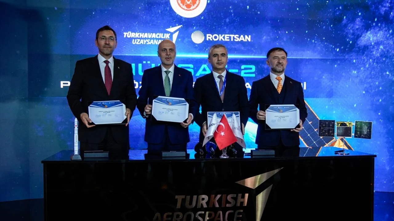TUSAŞ ve ROKETSAN, HÜRSAT için imzaları attı