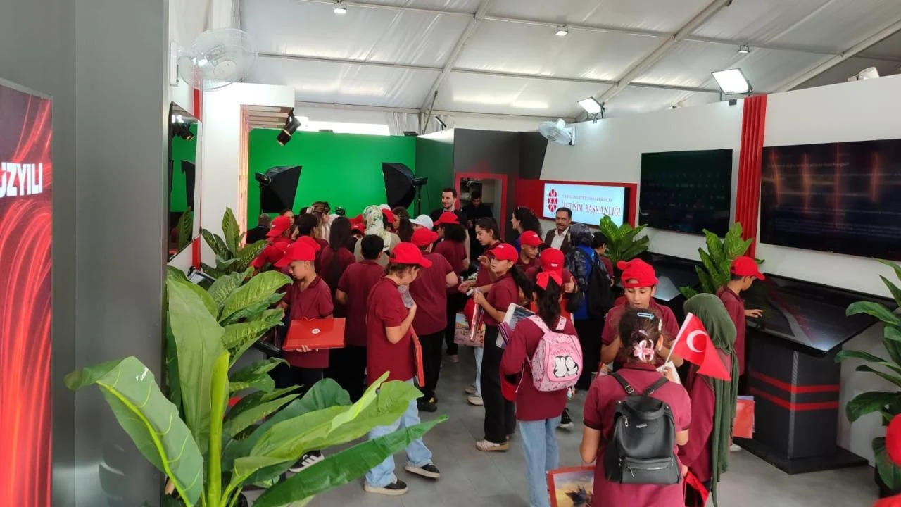 İletişim Başkanlığı TEKNOFEST'te yeni nesil iletişim deneyimleriyle ziyaretçilerle buluşuyor