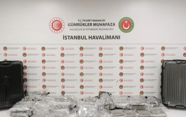 İstanbul Havalimanı'nda 34 kilogram uyuşturucu ele geçirildi