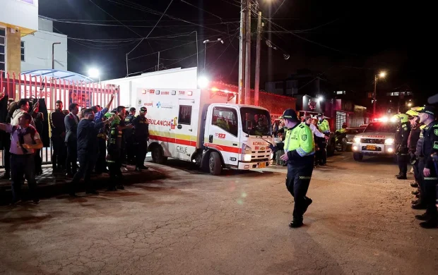Kolombiya'da yasa dışı madendeki göçükte 14 kişi hayatını kaybetti