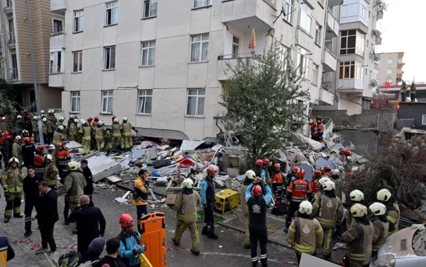 Maltepe'de kısmen çöken binanın mimarı ve şantiye şefi tutuklandı