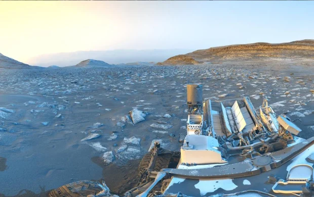 Curiosity, Mars'taki 5.000inci gününü renkli fotoğrafla kutladı