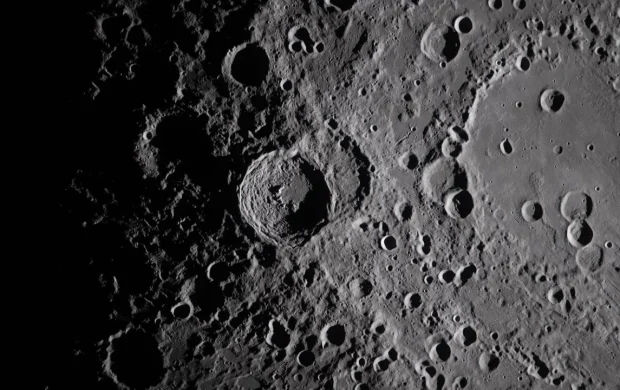 NASA, Ay'da gizli bir yeraltı mağarası arıyor