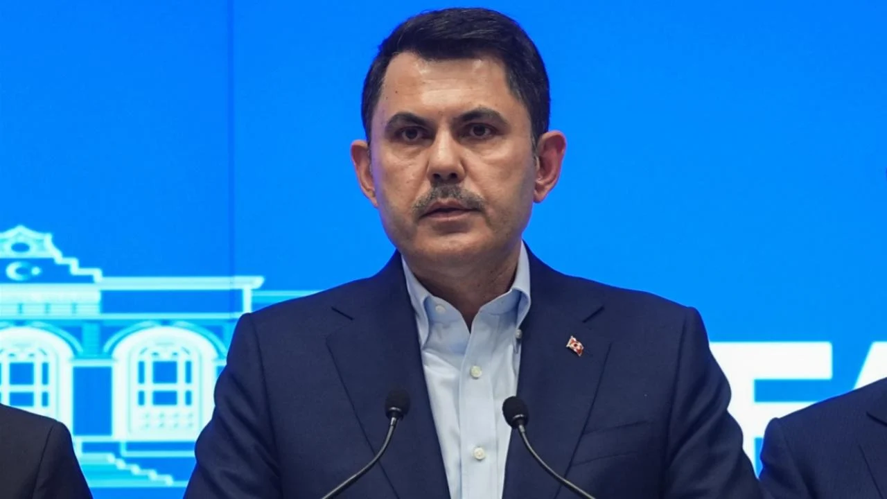 Bakan Kurum: Ayazağa'da 300 iş yeri, 200 araç hasar tespiti yapıldı