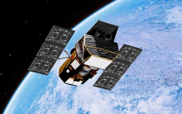 NASA'nın uzay teleskobu Dünya'ya düşüyor